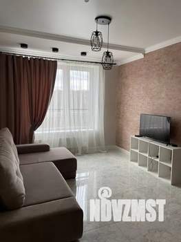 1-к квартира, посуточно, 42м2, 6/16 этаж
