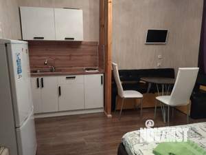 Студия квартира, посуточно, 28м2, 8/18 этаж