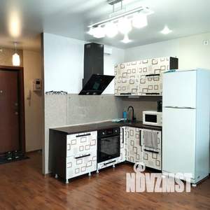 Студия квартира, посуточно, 45м2, 3/11 этаж