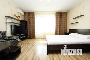 1-к квартира, посуточно, 45м2, 1/1 этаж