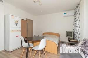 Студия квартира, посуточно, 28м2, 2/17 этаж