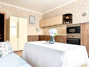 1-к квартира, посуточно, 50м2, 13/16 этаж