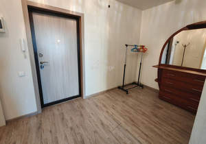 Студия квартира, на длительный срок, 40м2, 9/19 этаж