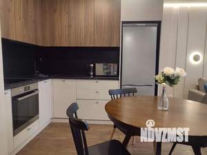 1-к квартира, посуточно, 62м2, 1/1 этаж