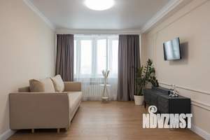 2-к квартира, посуточно, 65м2, 25/25 этаж