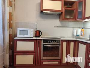 1-к квартира, посуточно, 43м2, 1/10 этаж