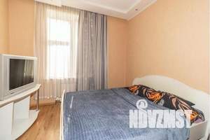 1-к квартира, посуточно, 35м2, 3/4 этаж