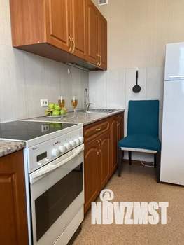 1-к квартира, посуточно, 35м2, 8/14 этаж