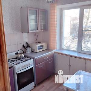 2-к квартира, посуточно, 45м2, 3/5 этаж