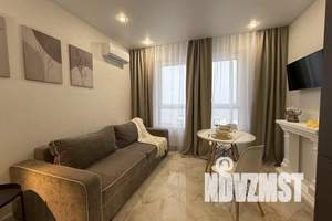 1-к квартира, посуточно, 42м2, 13/16 этаж