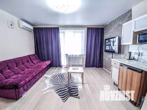 1-к квартира, посуточно, 42м2, 1/1 этаж