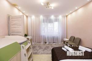 2-к квартира, посуточно, 45м2, 1/1 этаж