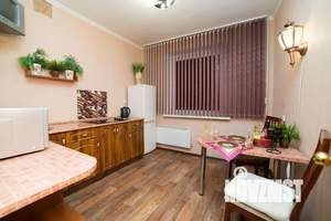 1-к квартира, посуточно, 34м2, 7/10 этаж