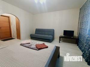 1-к квартира, посуточно, 43м2, 1/1 этаж