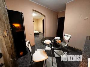 1-к квартира, посуточно, 40м2, 10/10 этаж