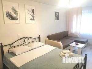 1-к квартира, посуточно, 37м2, 1/5 этаж
