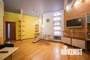 1-к квартира, посуточно, 64м2, 1/1 этаж