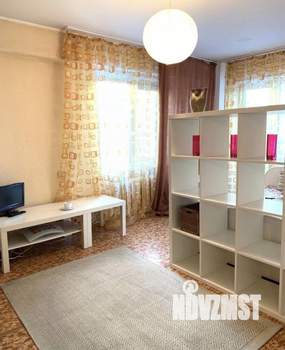 1-к квартира, посуточно, 35м2, 3/5 этаж