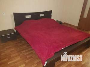 1-к квартира, посуточно, 43м2, 8/10 этаж