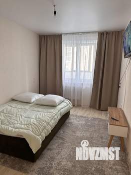 1-к квартира, посуточно, 32м2, 1/10 этаж