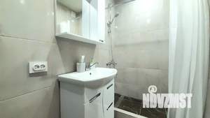 Студия квартира, посуточно, 40м2, 13/21 этаж