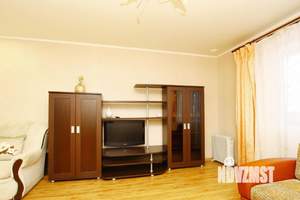 2-к квартира, посуточно, 50м2, 1/1 этаж