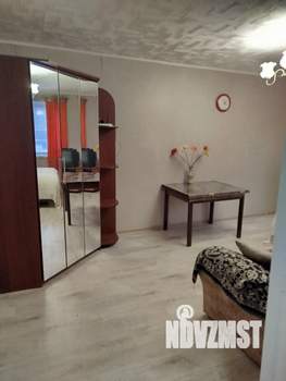 1-к квартира, посуточно, 33м2, 1/5 этаж