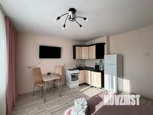 Студия квартира, посуточно, 30м2, 13/19 этаж