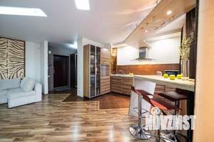 1-к квартира, посуточно, 60м2, 1/1 этаж