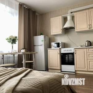 Студия квартира, посуточно, 32м2, 18/18 этаж