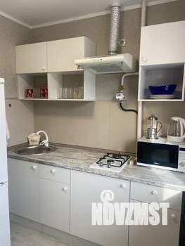 1-к квартира, посуточно, 32м2, 3/5 этаж