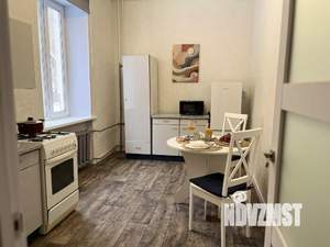 2-к квартира, посуточно, 55м2, 1/1 этаж