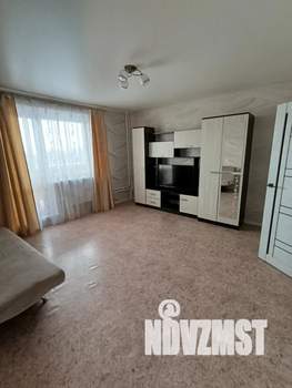 1-к квартира, посуточно, 40м2, 6/10 этаж