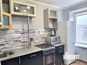 1-к квартира, посуточно, 32м2, 9/9 этаж