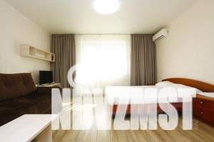 1-к квартира, посуточно, 43м2, 7/11 этаж