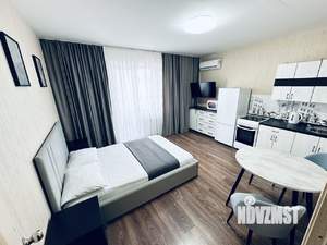 Студия квартира, посуточно, 30м2, 13/20 этаж
