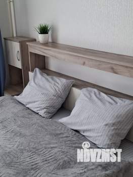 Студия квартира, посуточно, 25м2, 5/10 этаж
