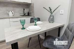 Студия квартира, посуточно, 35м2, 12/17 этаж