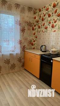 1-к квартира, на длительный срок, 32м2, 1/10 этаж