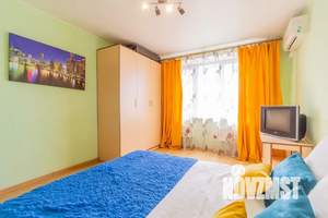 2-к квартира, посуточно, 56м2, 8/10 этаж