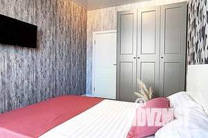 2-к квартира, посуточно, 43м2, 8/24 этаж