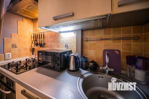 2-к квартира, посуточно, 64м2, 2/5 этаж