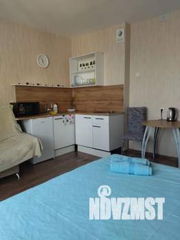 Студия квартира, посуточно, 28м2, 17/17 этаж