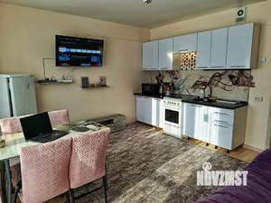 1-к квартира, посуточно, 42м2, 2/10 этаж