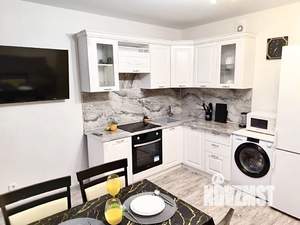 Студия квартира, посуточно, 45м2, 10/10 этаж