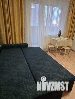 Студия квартира, посуточно, 28м2, 6/19 этаж