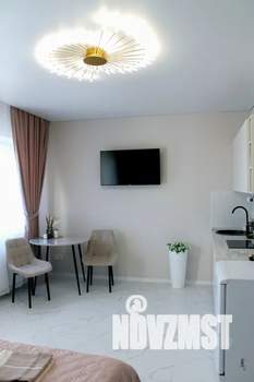 Студия квартира, посуточно, 32м2, 25/26 этаж