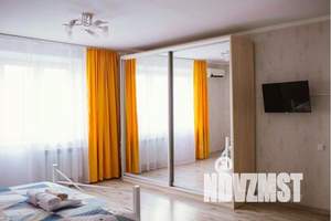 1-к квартира, посуточно, 45м2, 3/19 этаж