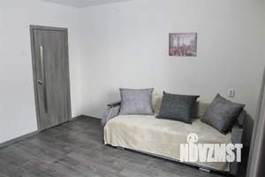 Студия квартира, посуточно, 24м2, 10/18 этаж