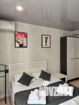 Студия квартира, посуточно, 25м2, 1/10 этаж